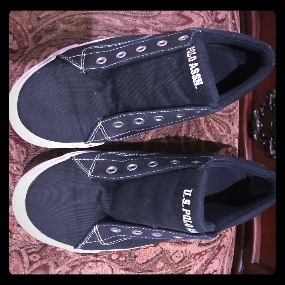 Ladies sneakers
